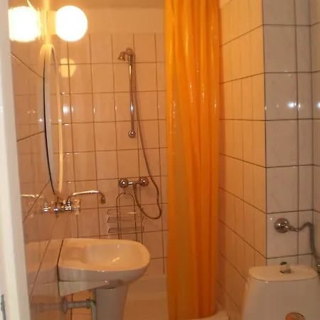 ホームステイ Agata カルパッチ